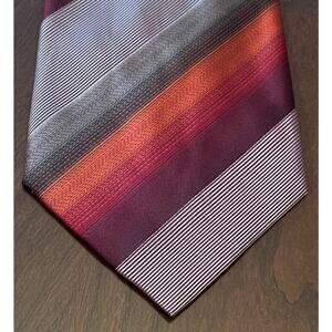 Kenneth Cole Hand Made 100% Imported Silk Men’s Neck Tie Made In China